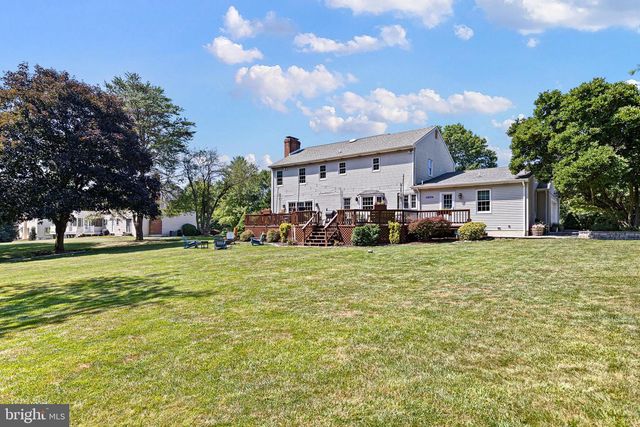 62 DARIEN RD, Newark, DE 19711