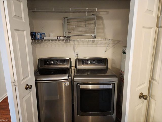 1204 Loose Strife PL, Chesapeake, VA 23320