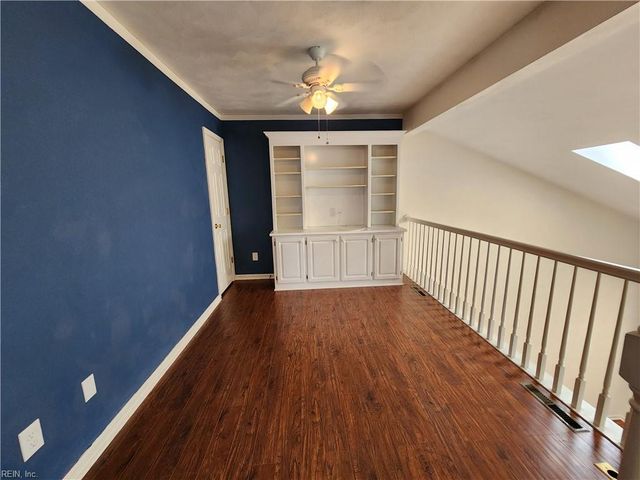 1204 Loose Strife PL, Chesapeake, VA 23320