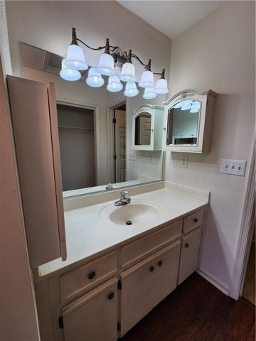 1204 Loose Strife PL, Chesapeake, VA 23320