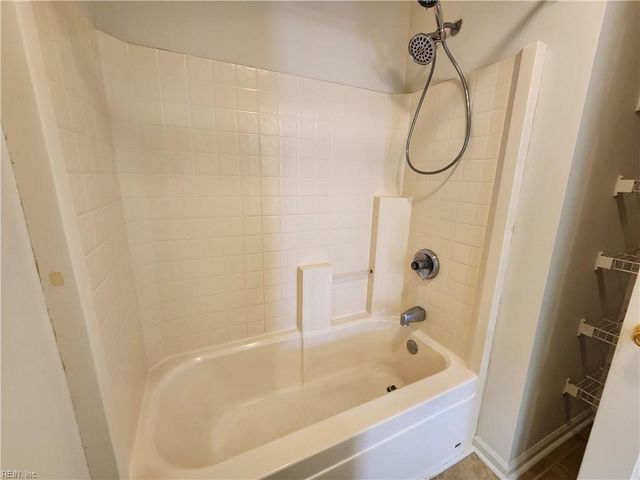 1204 Loose Strife PL, Chesapeake, VA 23320