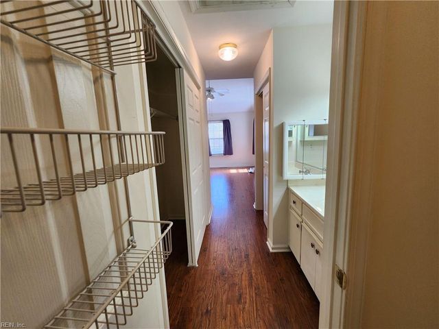 1204 Loose Strife PL, Chesapeake, VA 23320