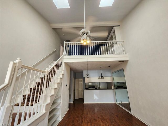 1204 Loose Strife PL, Chesapeake, VA 23320