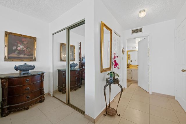 5180 E Sabal Palm Boulevard 338, Tamarac, FL 33319