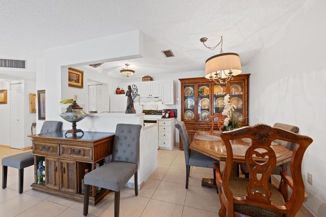 5180 E Sabal Palm Boulevard 338, Tamarac, FL 33319