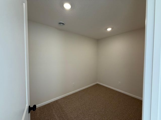 2677 Kenwood Avenue NE, Saint Michael, MN 55376