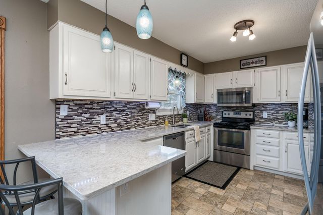 115 Tami Lane, Mankato, MN 56001