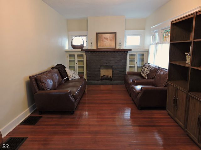 614 N Dequincy Street, Indianapolis, IN 46201