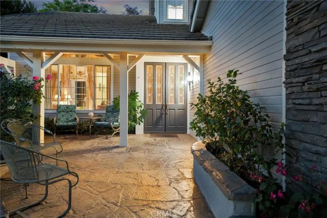 27152 Bidwell Lane, Valencia, CA 91354