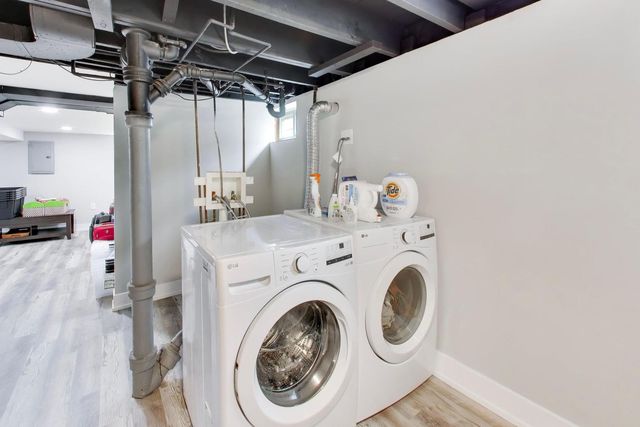 321 S Gilbert Avenue, La Grange, IL 60525