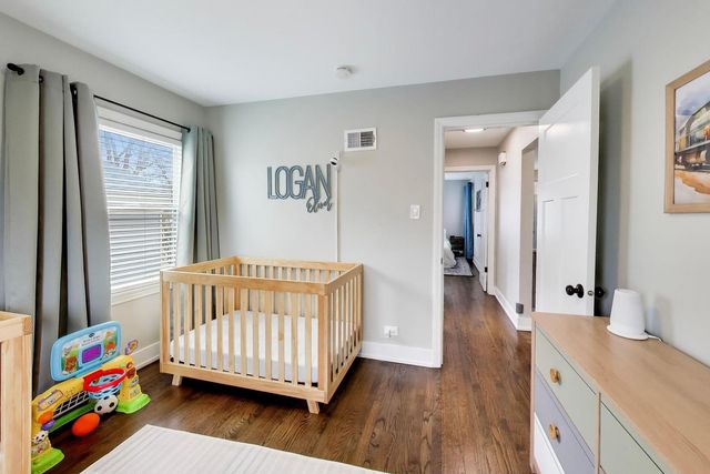 321 S Gilbert Avenue, La Grange, IL 60525