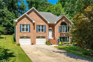2080 Ivy Lane, Cumming, GA 30041