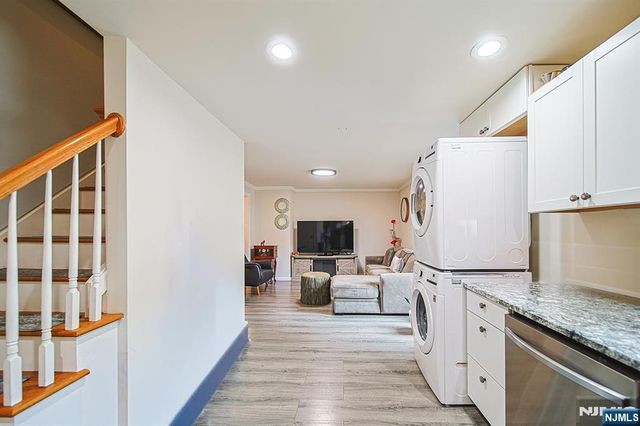 322 Hickory Avenue, Bergenfield, NJ 07621