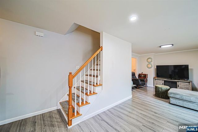 322 Hickory Avenue, Bergenfield, NJ 07621