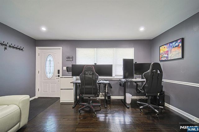 322 Hickory Avenue, Bergenfield, NJ 07621