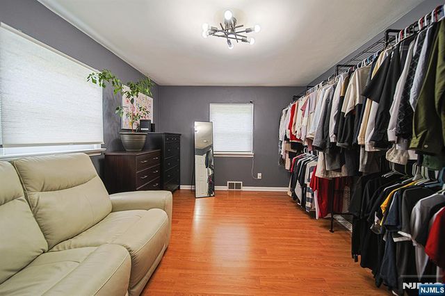 322 Hickory Avenue, Bergenfield, NJ 07621