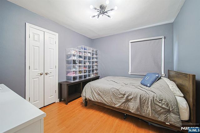 322 Hickory Avenue, Bergenfield, NJ 07621