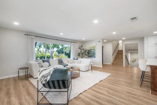 2500 Cranston Drive, Escondido, CA 92025