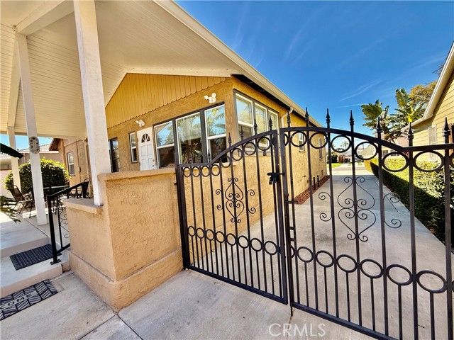 6034 Elenor, Riverside, CA 92506