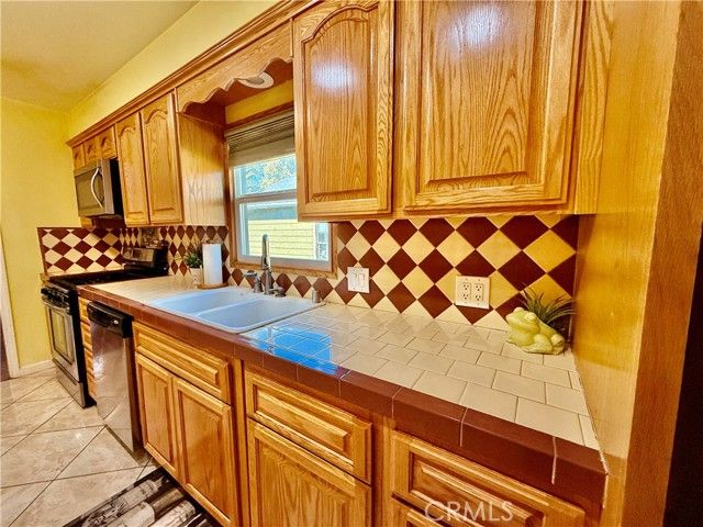 6034 Elenor, Riverside, CA 92506