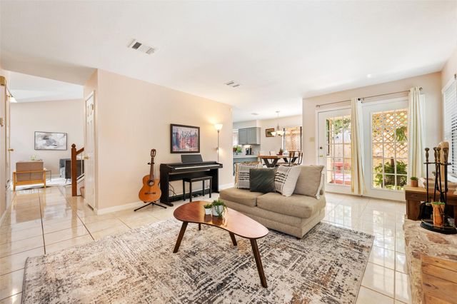 1807 Blackjack DR, Round Rock, TX 78681