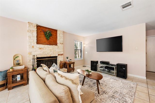 1807 Blackjack DR, Round Rock, TX 78681