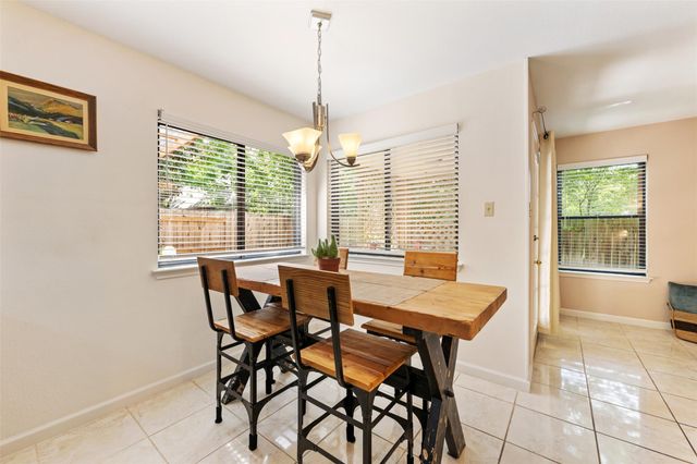 1807 Blackjack DR, Round Rock, TX 78681