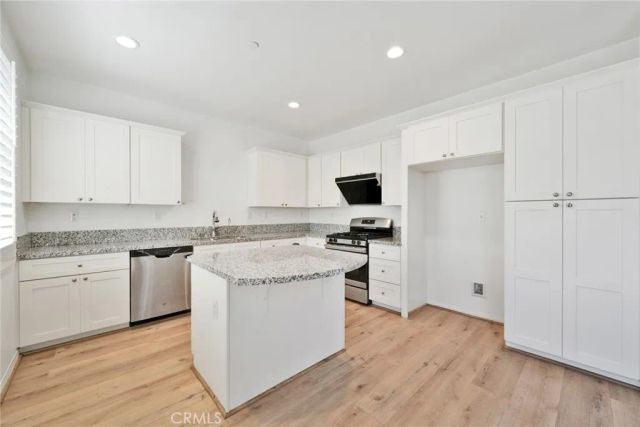 1415 Madrid, Pomona, CA 91766