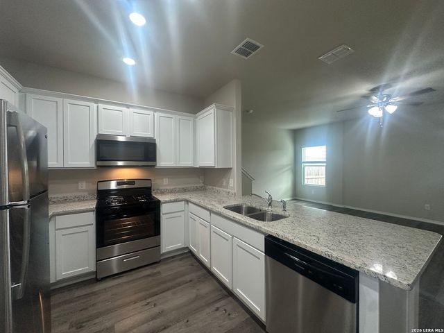 518 Abigail Alley, San Antonio, TX 78253