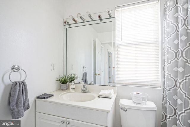 67 VANCE AVE, Sicklerville, NJ 08081