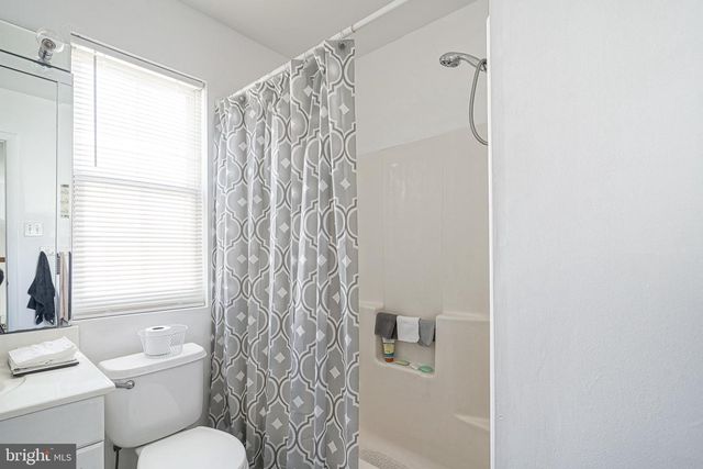 67 VANCE AVE, Sicklerville, NJ 08081