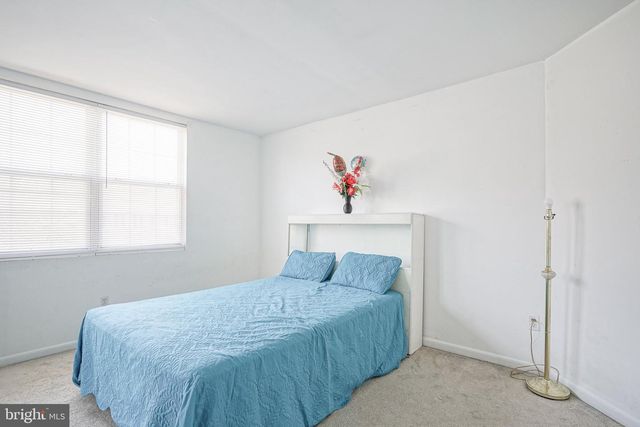 67 VANCE AVE, Sicklerville, NJ 08081