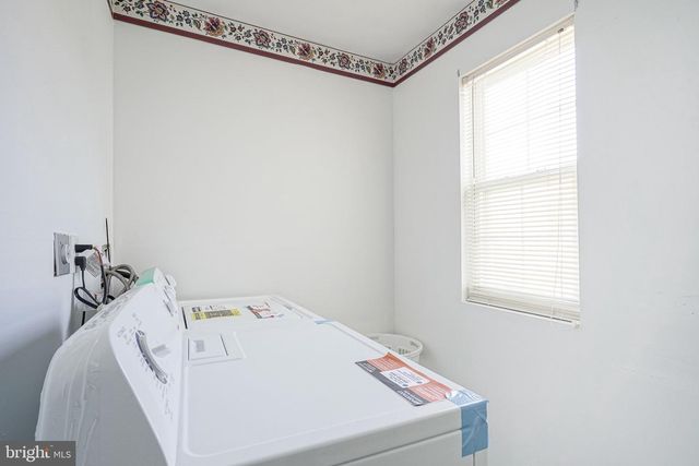 67 VANCE AVE, Sicklerville, NJ 08081