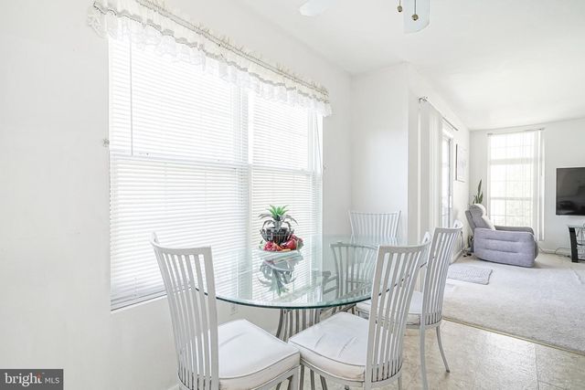 67 VANCE AVE, Sicklerville, NJ 08081