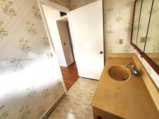 5091 Lakefront Blvd D, Delray Beach, FL 33484