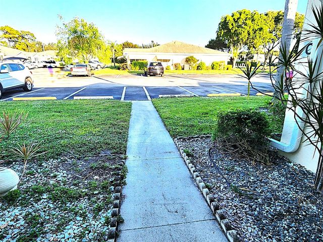 5091 Lakefront Blvd D, Delray Beach, FL 33484