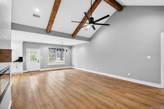 9 Valewood Court, Sherwood, AR 72076