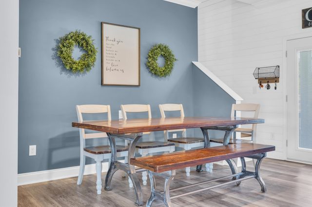 381 Saint Ives Rd., Longs, SC 29568