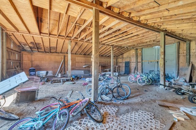 381 Saint Ives Rd., Longs, SC 29568