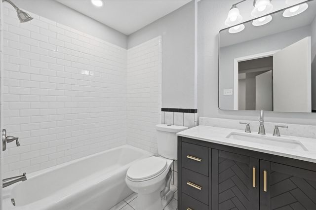 100 Faircrest Drive, Desoto, TX 75115