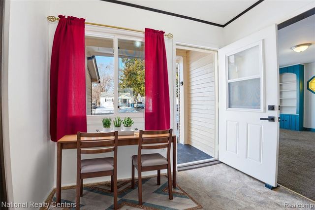 27840 Hampden Street, Madison Heights, MI 48071