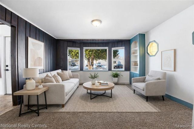 27840 Hampden Street, Madison Heights, MI 48071