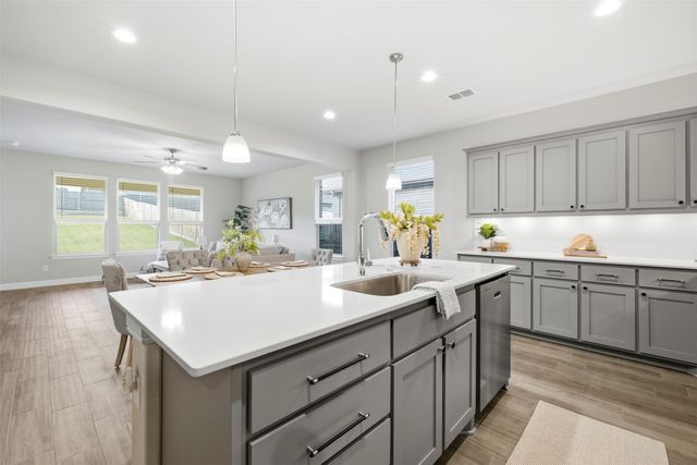 412 Hogan Drive, Denton, TX 76210