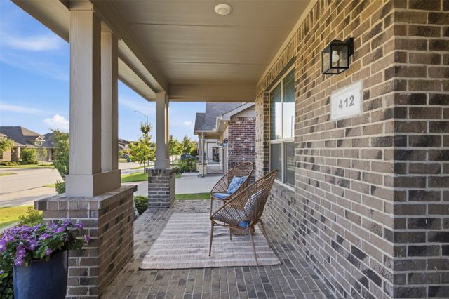 412 Hogan Drive, Denton, TX 76210