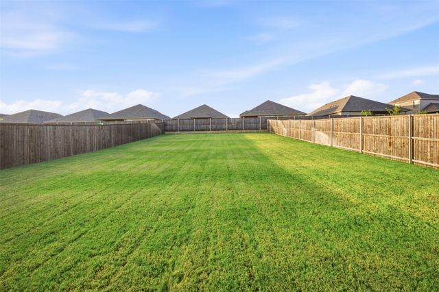 412 Hogan Drive, Denton, TX 76210