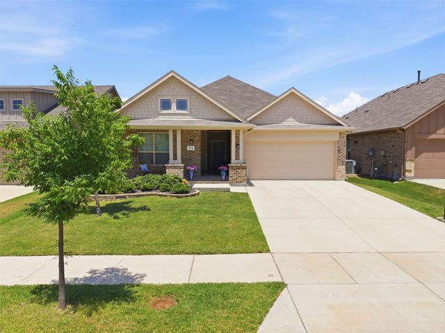 412 Hogan Drive, Denton, TX 76210
