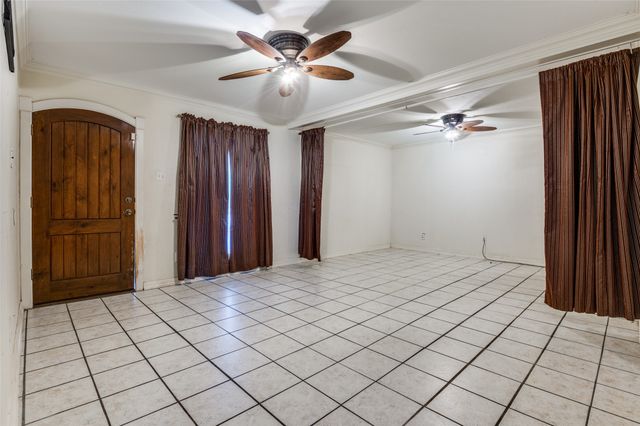 583 Wind River Drive, Duncanville, TX 75116