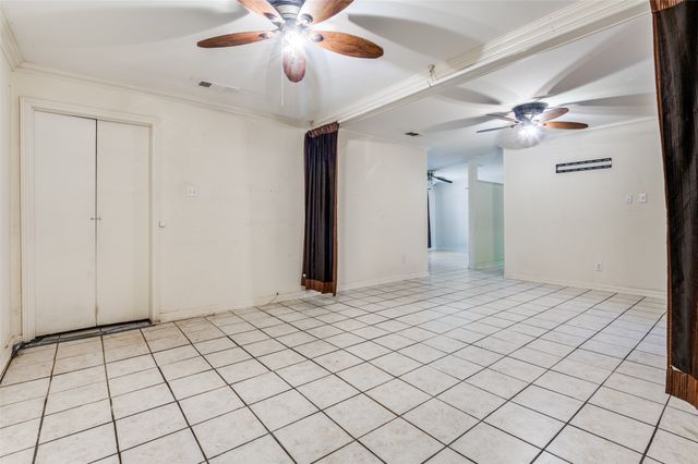 583 Wind River Drive, Duncanville, TX 75116