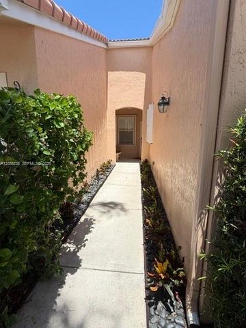 299 Coral Trace Lane, Delray Beach, FL 33445