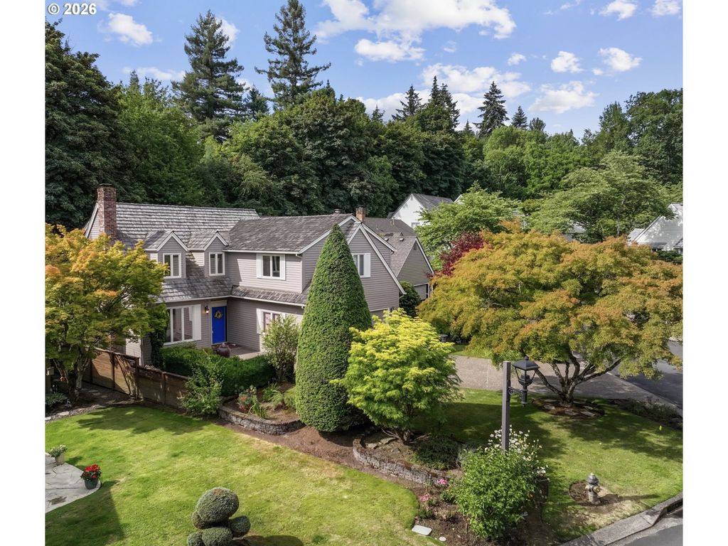 16419 LEXINGTON Ct, Lake Oswego, OR 97034